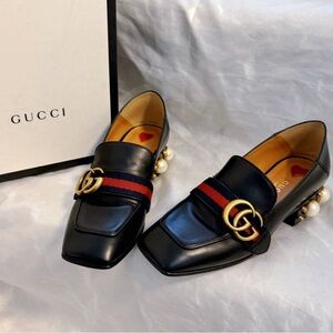 Gucci Peyton black leather mid-heel loafers